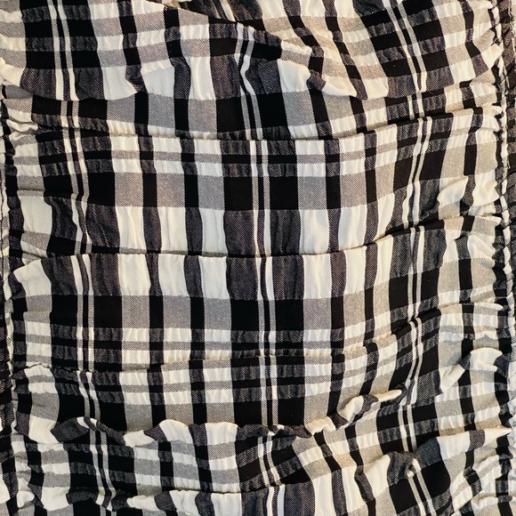 Zara Mini Skirt Sz 28 - Picture 7 of 9